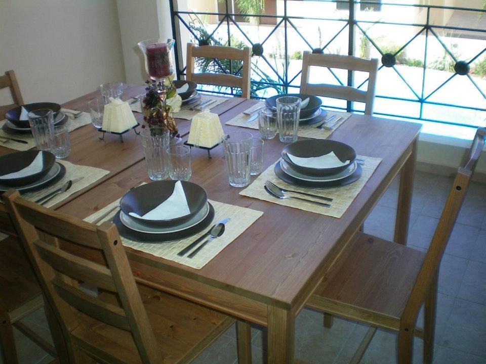 104 Excellent 2 Bed Apartment With Pool View, Ac & Gym! Bahçalar Dış mekan fotoğraf